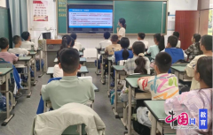 <b>护航芳华普法守护成长 成都龙泉驿双槐中学开展</b>